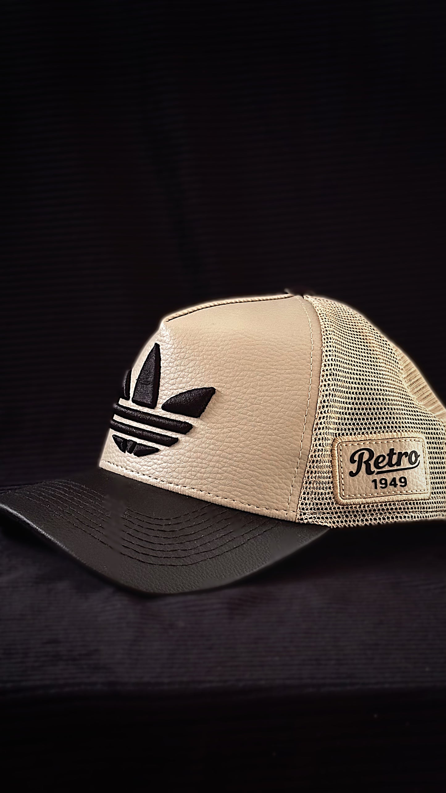 Adidas Retro