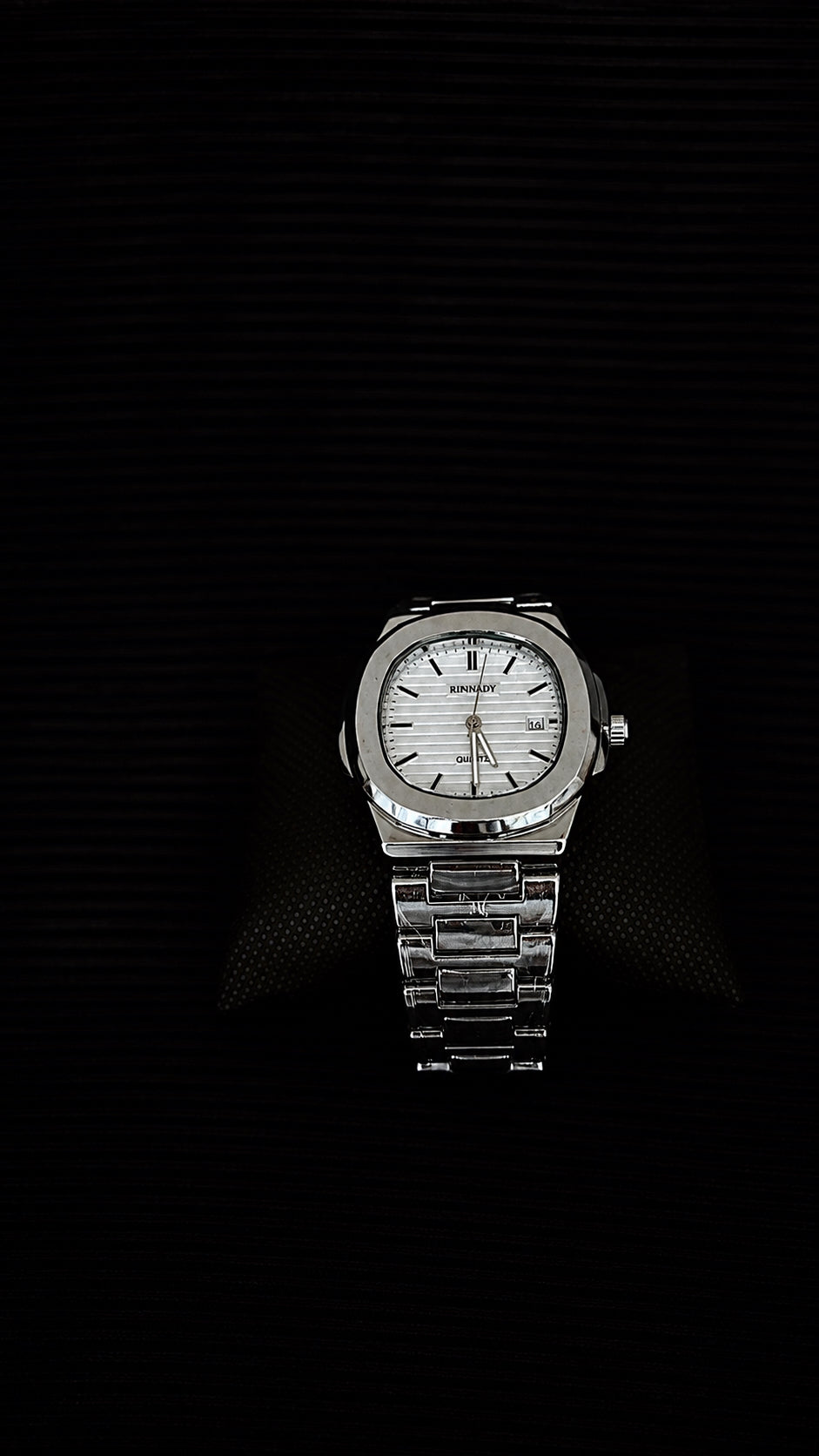 Rinnady Elegance Silver — Reloj de Acero Inoxidable