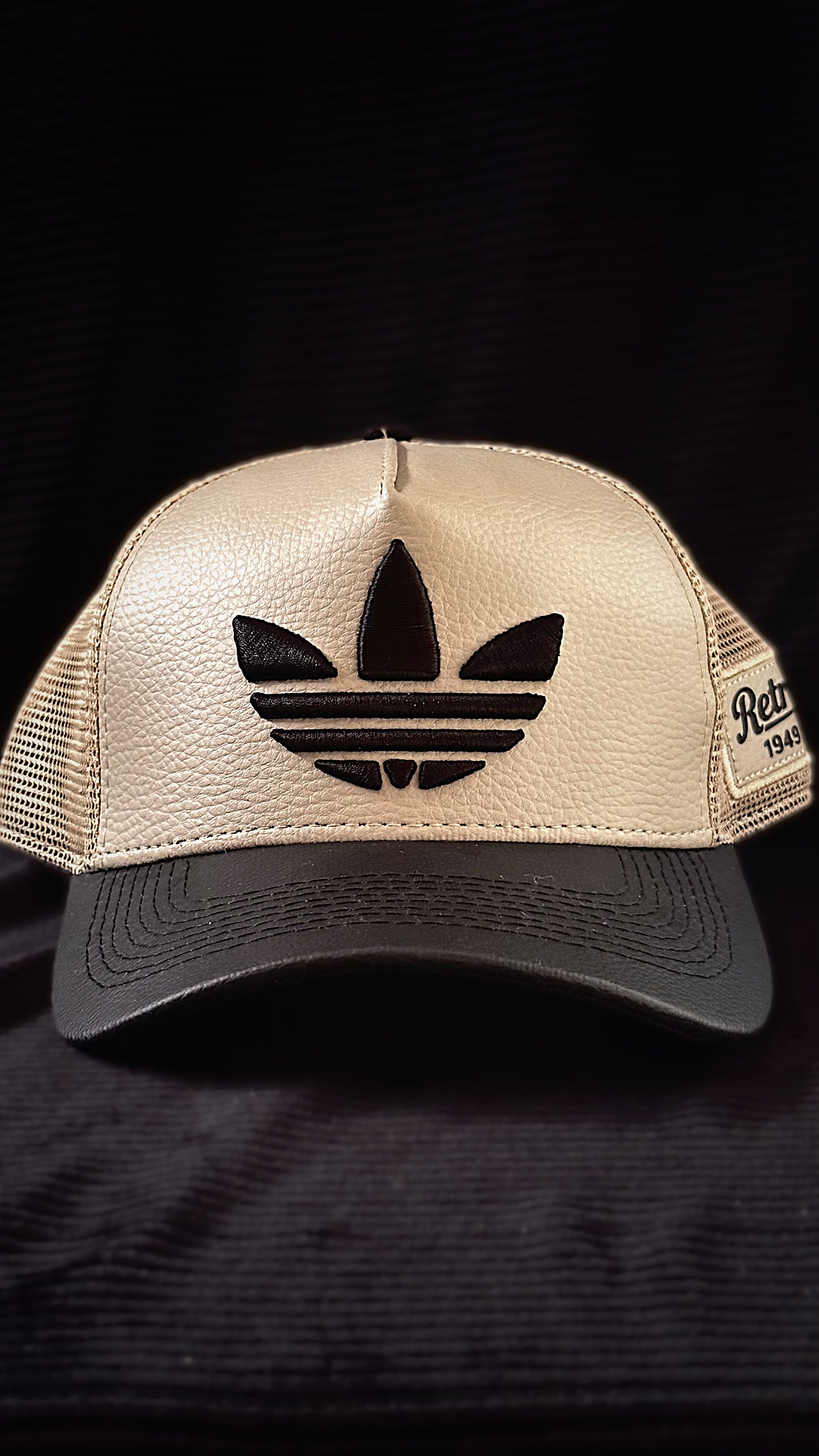 Adidas Retro